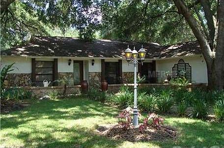2nd image of 1704 N Riverhills Dr