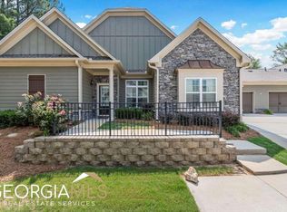 125 Glens Dr, Woodstock, GA
