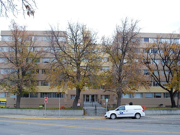 3rd image of 429 N 33rd St APT 605