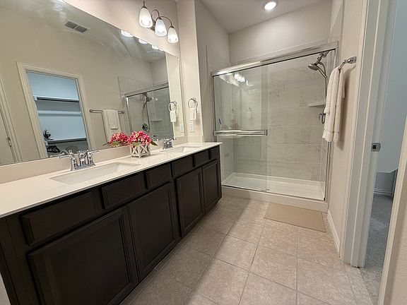 4th image of 2753 Henson Ln #14/1
