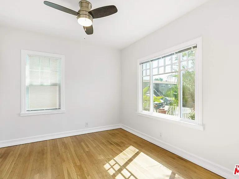 4058 Wade St — Photo 15
