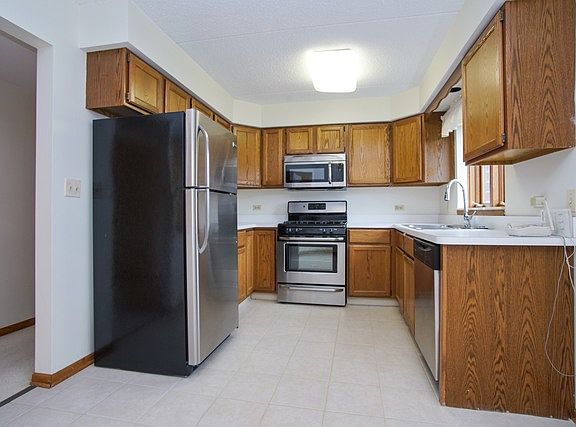 5th image of 104 N Pine Ave APT 204