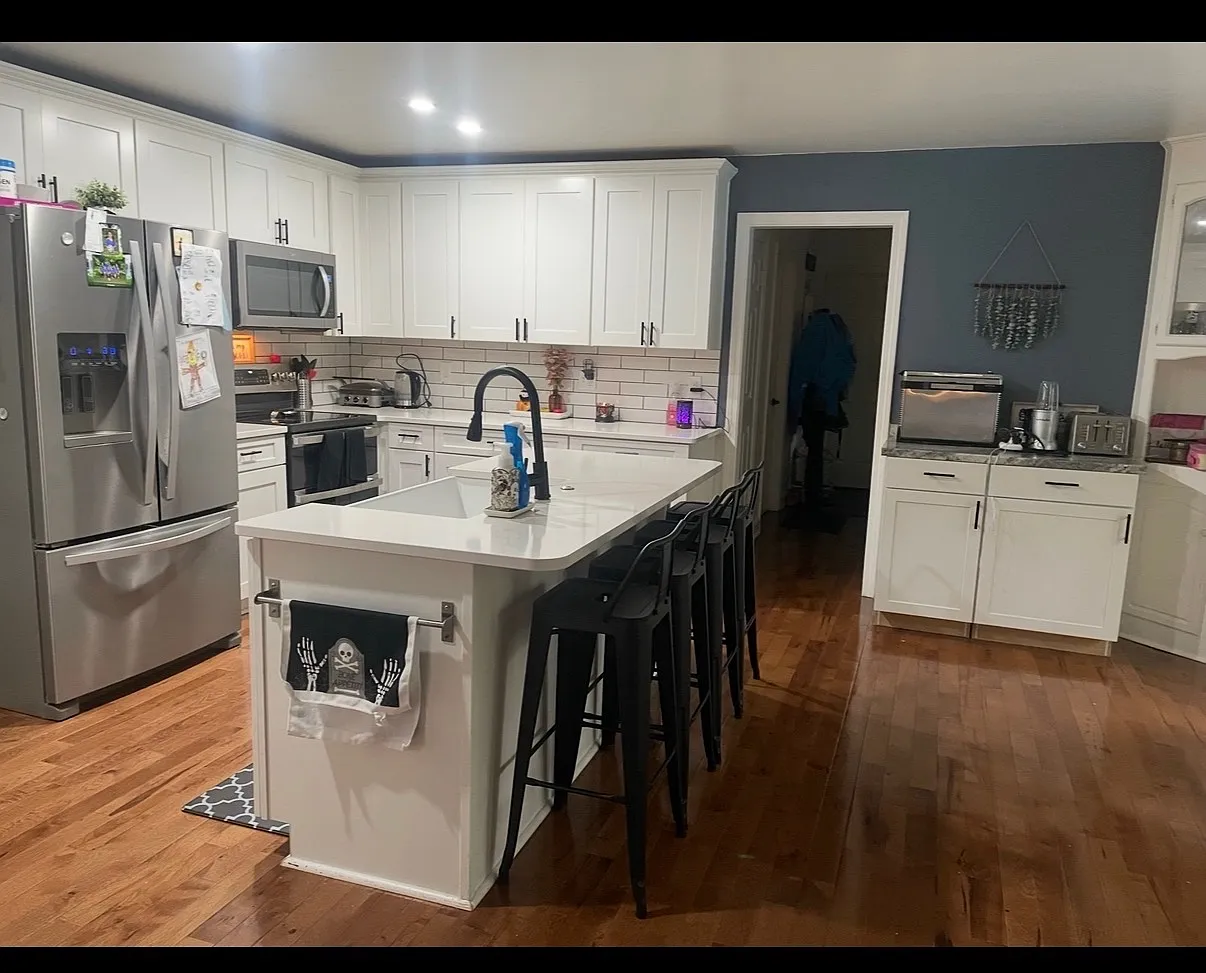 956 Timberlake Drive - 1 — Photo 3