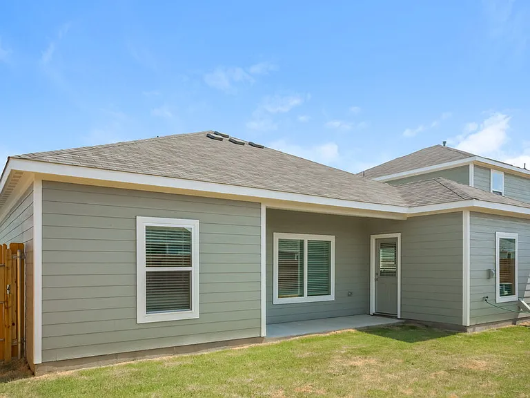 1536 Harvester Dr — Photo 16