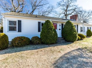 158 Fairfax Dr, Warwick, RI 02888