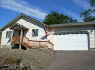 1344 Ridge Ave, Roseburg, OR 97470