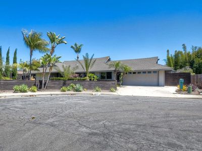 1665 Sandalwood Ln, Carlsbad, CA, 92008