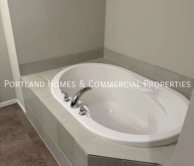 16173 NW Reliance Ln — Photo 12