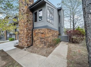 7439 S Winston Pl, Tulsa, OK 74136