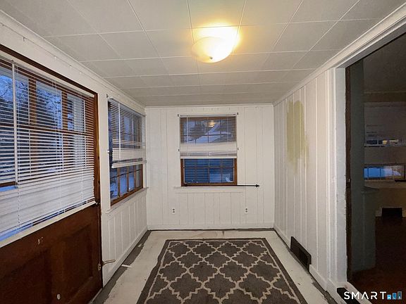 3rd image of 81 Lancaster Road