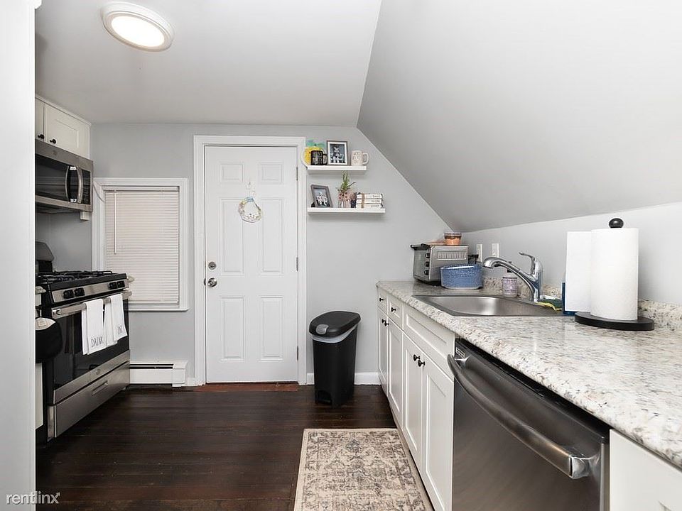 8 Mckone #3 Boston - Dorchester Unit Photo 6