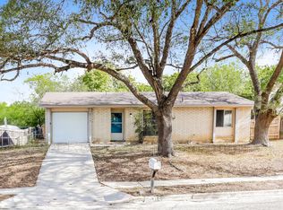 10714 Edgecrest Dr, San Antonio, TX 78217