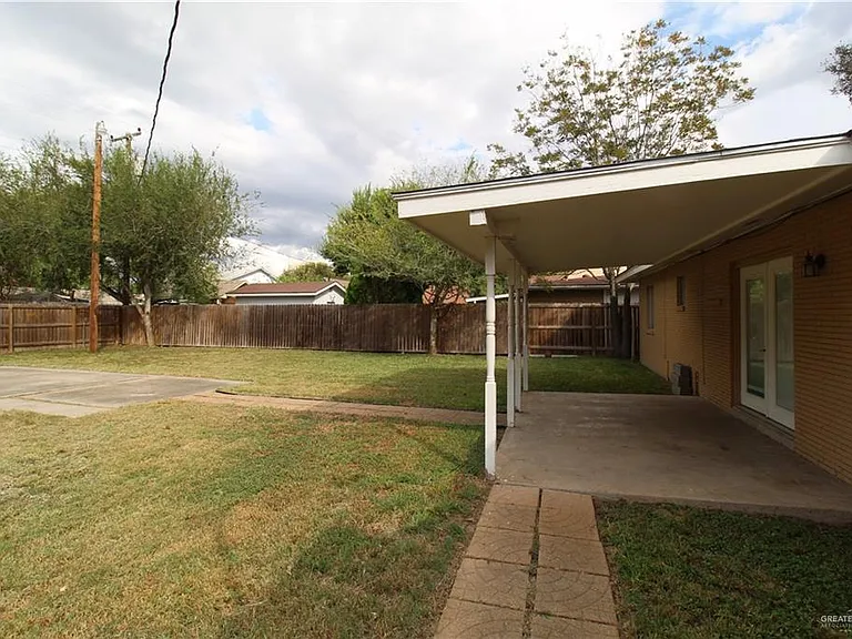 1210 W Jonquil Ave — Photo 14