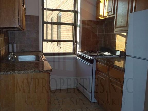 5th image of 6337 Austin St APT 3F