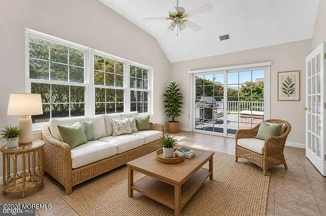 232 Mirage Blvd — Photo 12