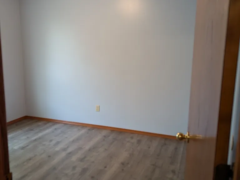1910 Bluebird Dr — Photo 13