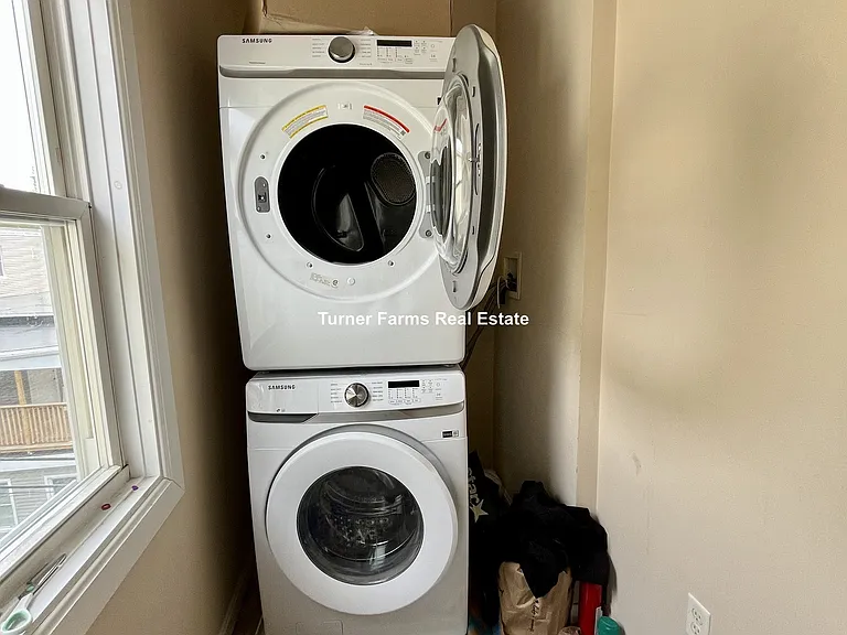 25 Sudan St #3A — Photo 17