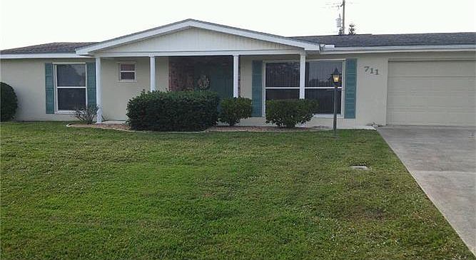1st image of 711 16th Ave