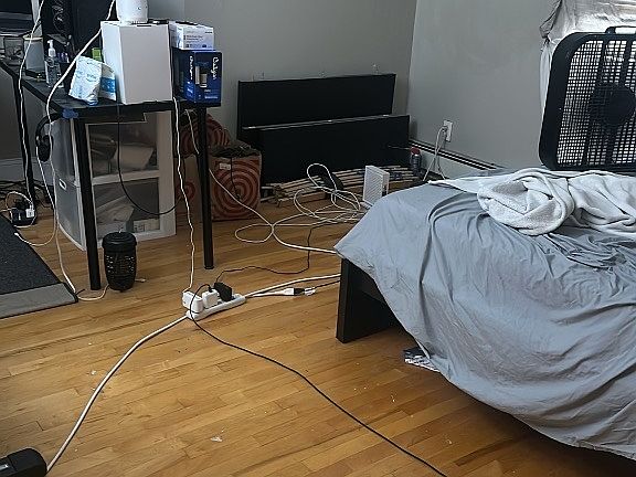4th image of 85 Stoughton St APT 4