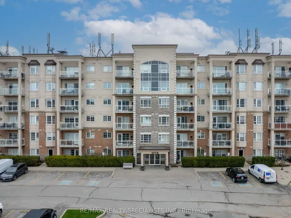 1379 Costigan Rd #201, Milton, ON L9T 2K6