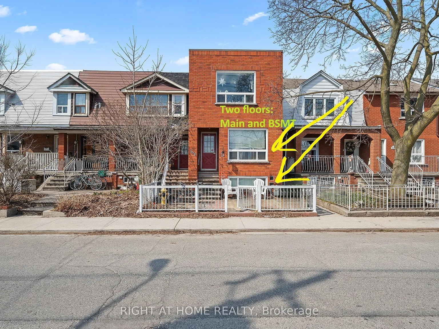 3 bed, $3,300 — Photo 1