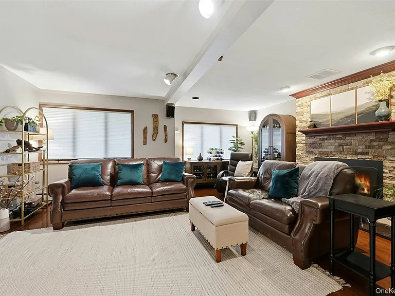 38 Ormond Ave — Photo 10