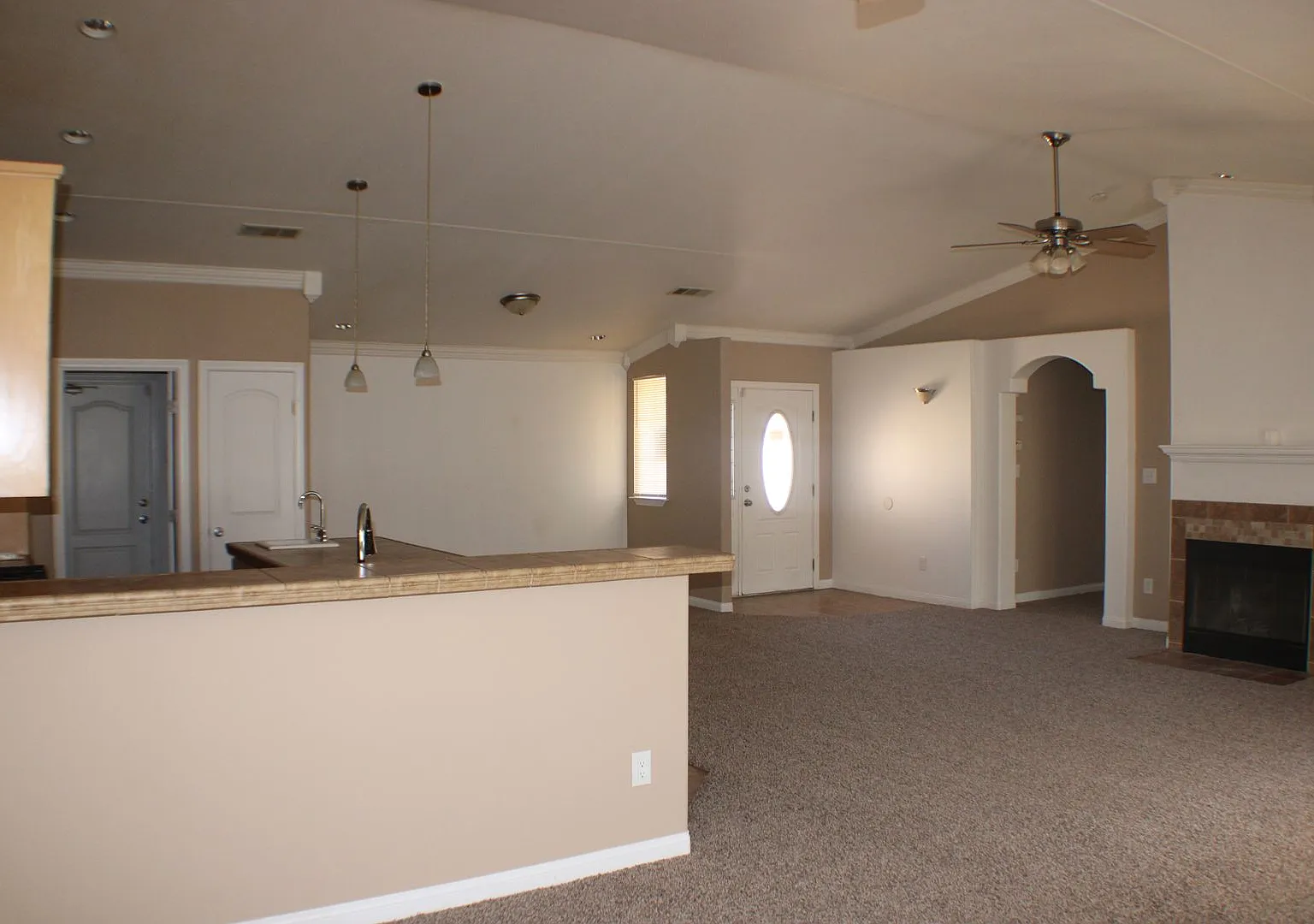 Charming 3-Bedroom Home with Fireplace, Spacious Backyard & Attached Garage in California City! — Photo 4