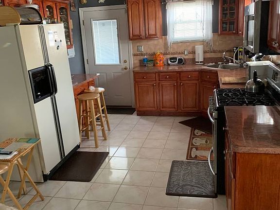 5th image of 13420 159th St