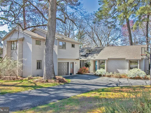 17046 Oak Ct, Lewes, DE 19958