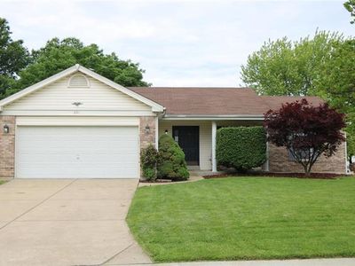 201 Flynn Ct, Saint Peters, MO, 63376