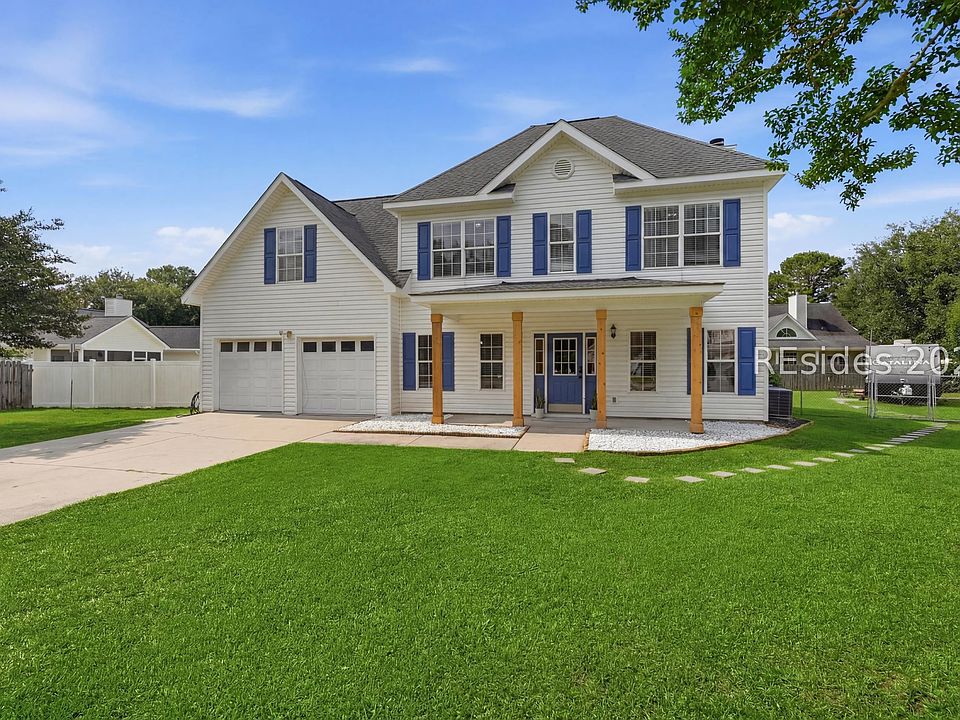 1st image of 7 Parrot Creek Dr