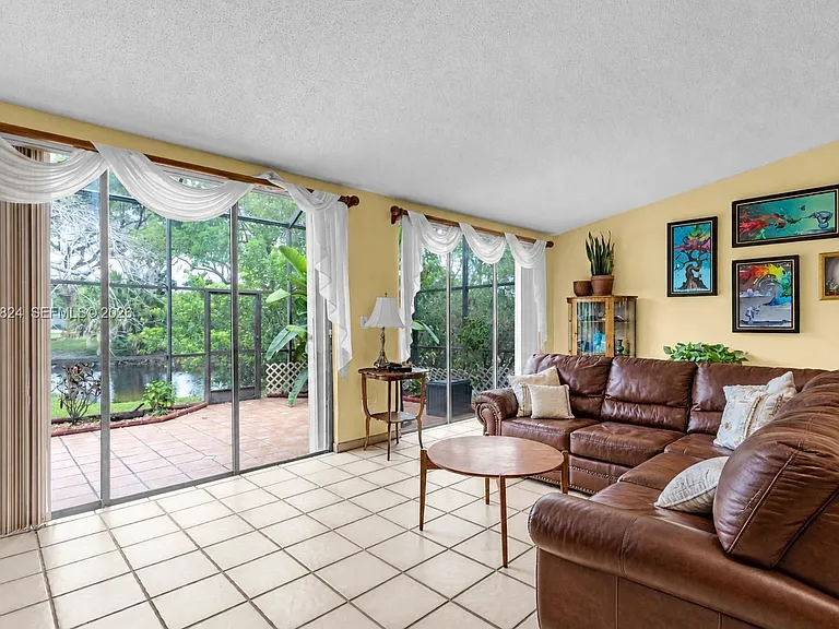 3761 Alcantara Ave #A-79 — Photo 5