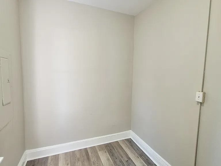 3209 3rd Ave #A — Photo 24