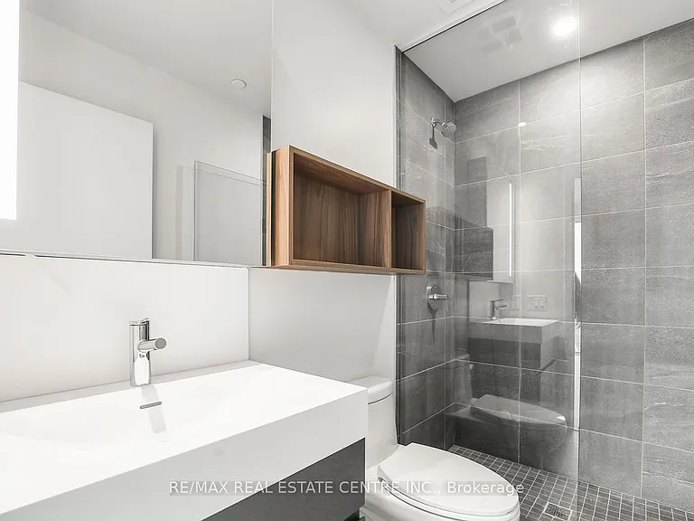 39 Mary St #2001 — Photo 20