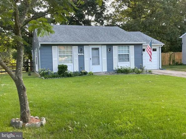 2155 Freemantle Ct, Waldorf, MD 20602