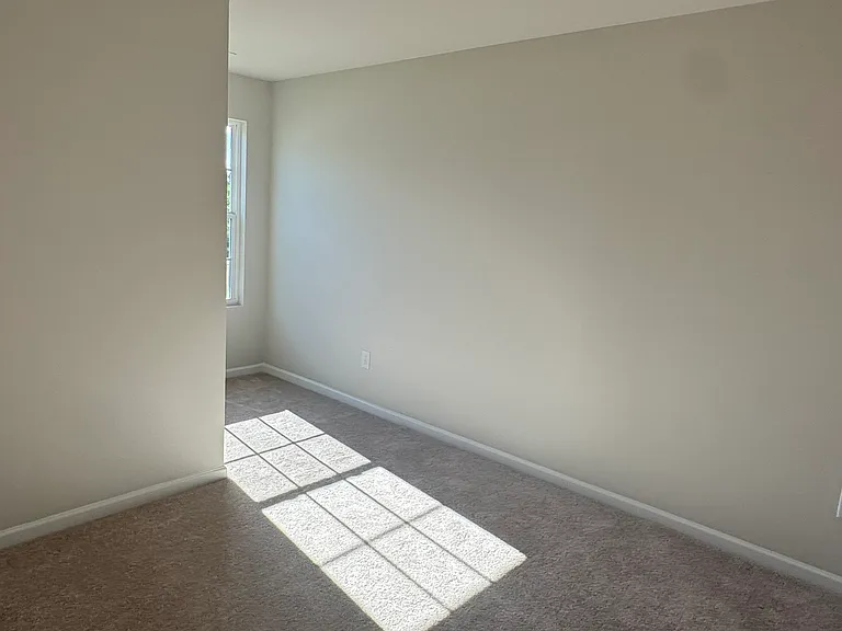 817 Sandbach Rd — Photo 8