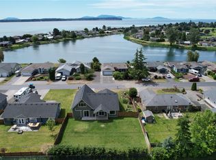 5372 Salish Rd, Blaine, WA 98230