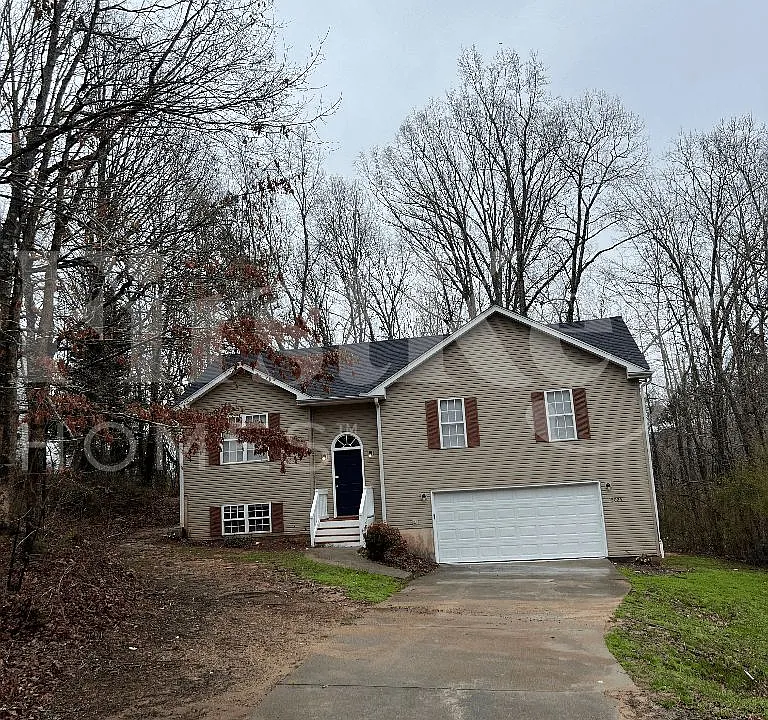 5025 Loving Rd
