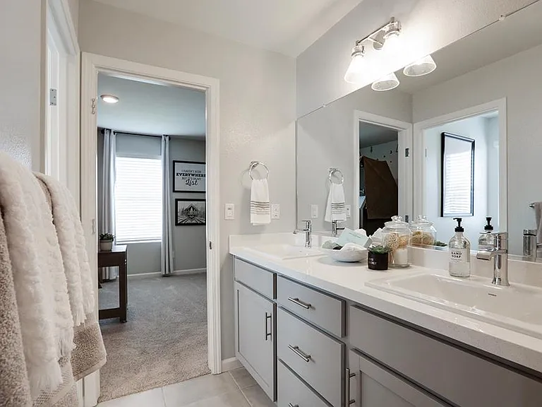 8607 Lacuna Coil Ave — Photo 12