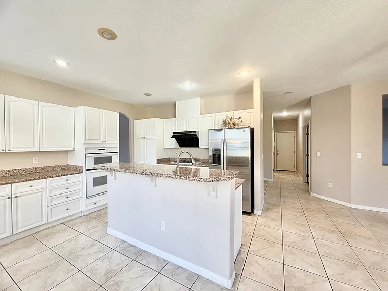 8917 Waltzing Waters Ct — Photo 6