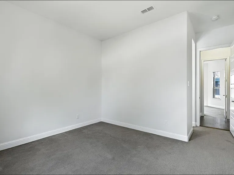 1733 Adalina Dr — Photo 5