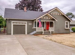 694 SW Hayter St, Dallas, OR 97338