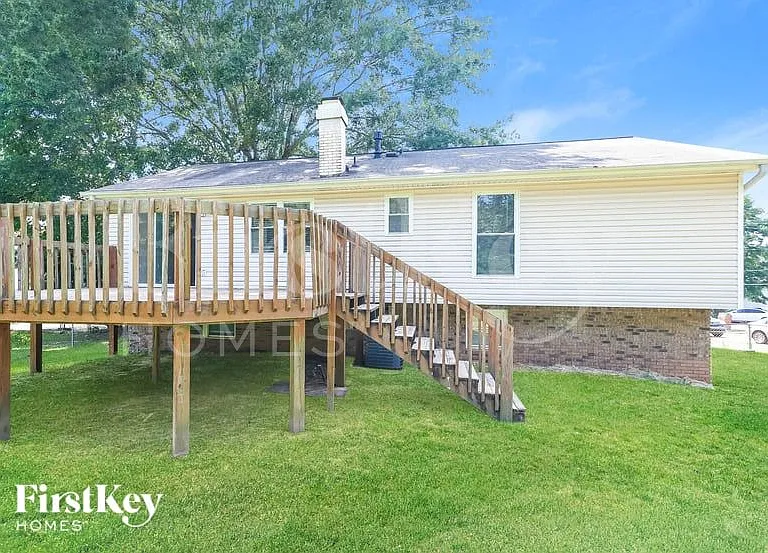 1521 Cedargate Cir — Photo 15
