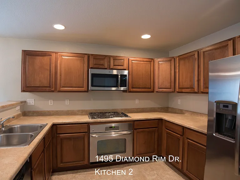 1495 Diamond Rim Dr — Photo 34