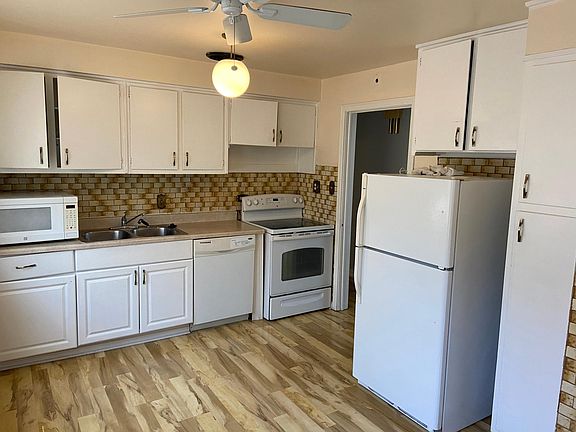 4th image of 515 Forest Ave Floor 2