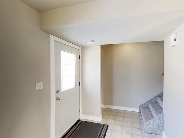 10029 N 105th Ave #C, Grande Prairie, AB T8V 1H2
