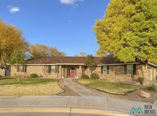 1301 Regents Ct, Roswell, NM 88201