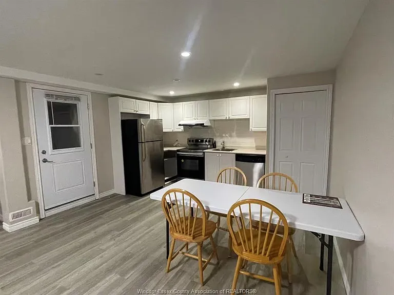 724 Massimo Cres #LOWER — Photo 5