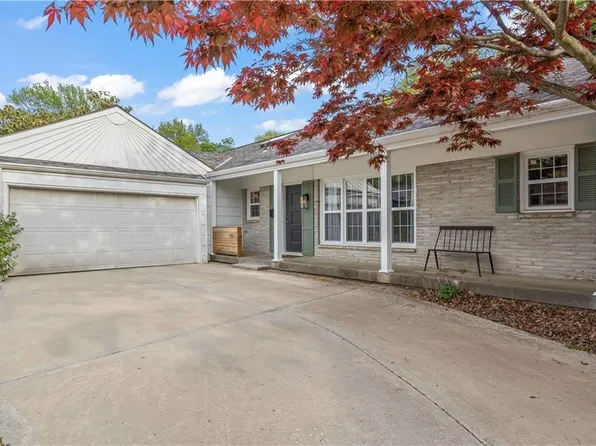 1013 W 85th Ter, Kansas City, MO 64114