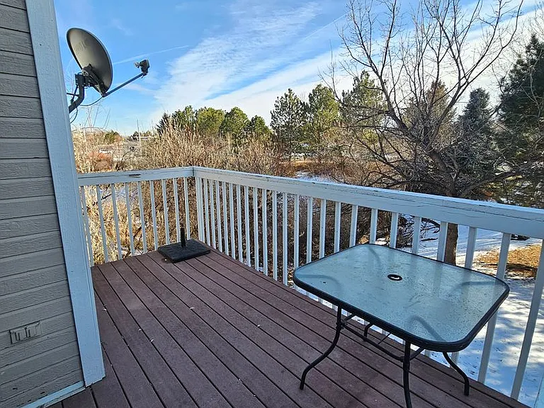 2052 Sunridge Cir — Photo 14
